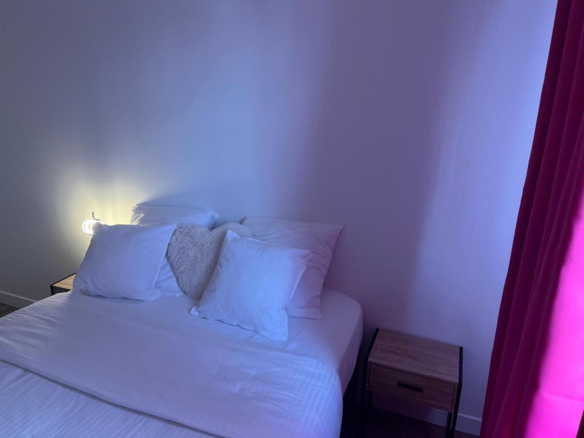 Appartement Spacieux Clichy-sous-Bois Экстерьер фото